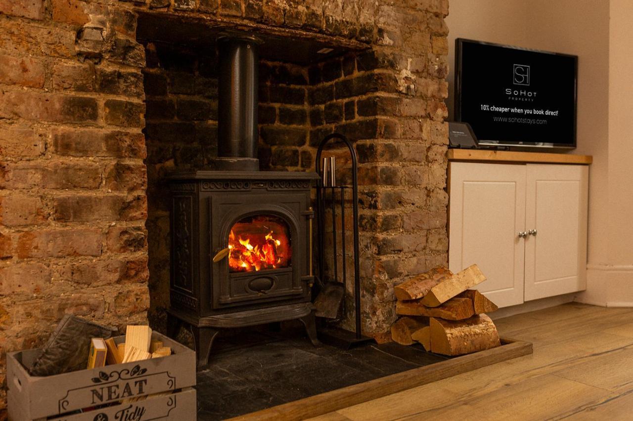 Stylish & Cosy Margate Escape With Hot Tub And Log Burner Dogs Welcome 외부 사진