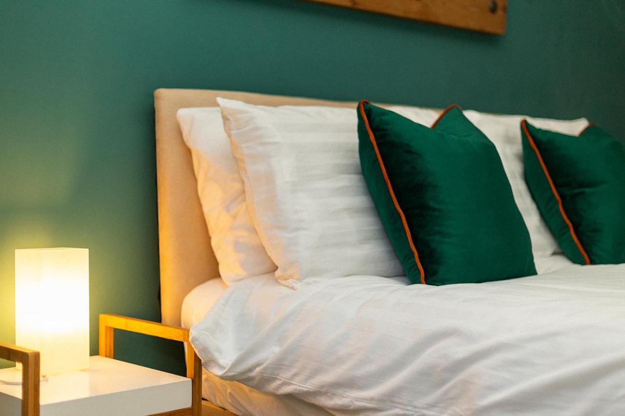 Stylish & Cosy Margate Escape With Hot Tub And Log Burner Dogs Welcome 외부 사진
