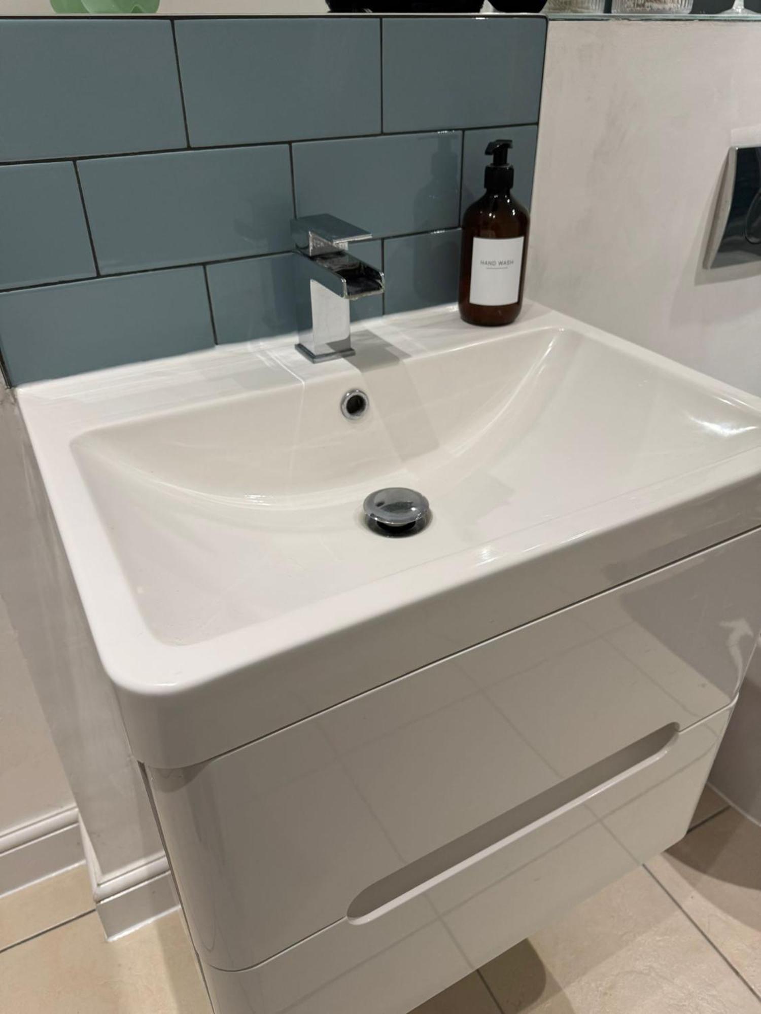 Stylish & Cosy Margate Escape With Hot Tub And Log Burner Dogs Welcome 외부 사진