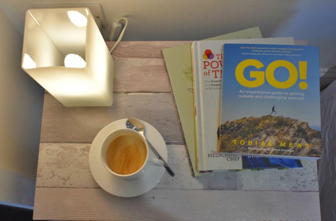 Stylish & Cosy Margate Escape With Hot Tub And Log Burner Dogs Welcome 외부 사진